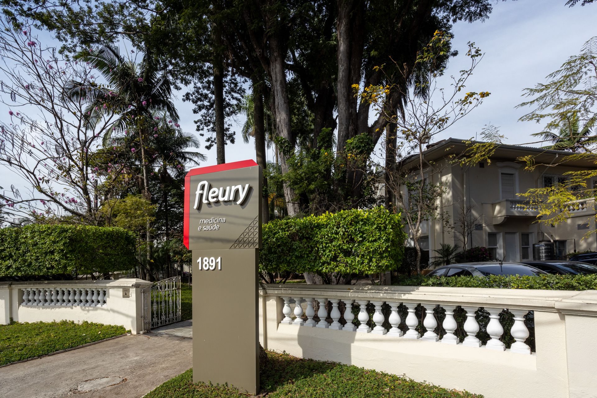 Banner Fleury