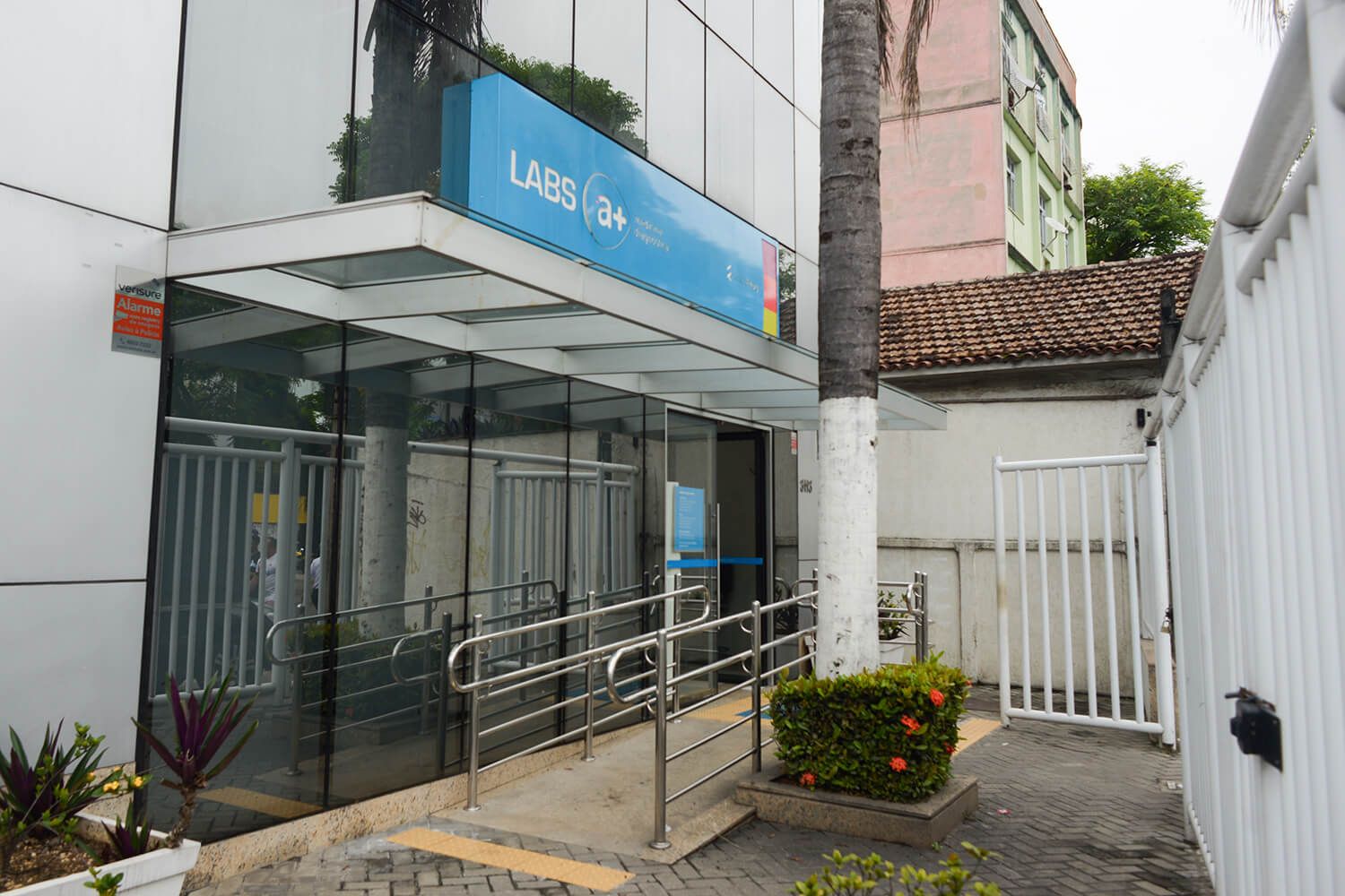 Unidades no Rio de Janeiro e Niterói | Labs A+